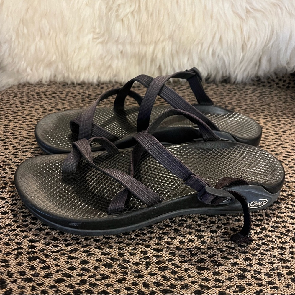 Women's Chaco sandals - size 8 - black